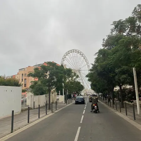 6 Personnes Cap D'agde 아파트