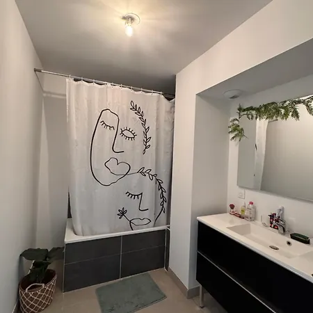 6 Personnes Cap D'agde